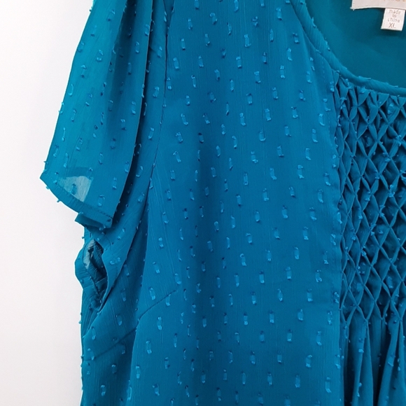 Skies are Blue short sleeve pattern top XL - Picture 4 of 8